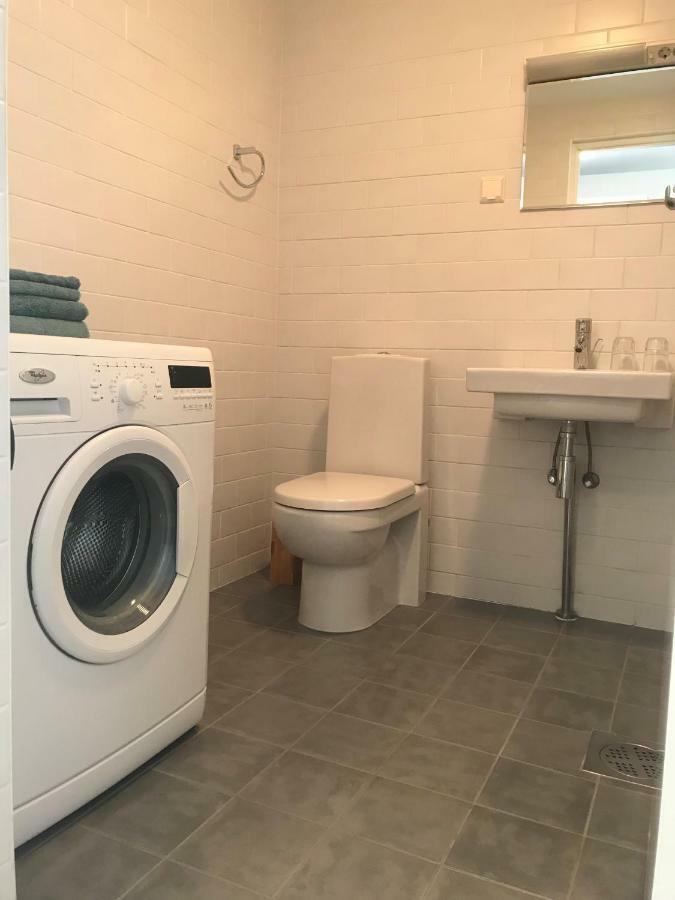 City Centre Studio In Design Quarter Close To Old Town & Harbor Apartment Tallinn Exterior photo